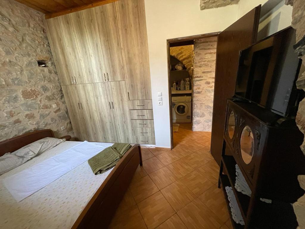 Find Your Peace In A Traditional Country House!! Láyia Esterno foto